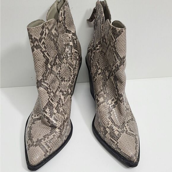 14th & Union Snakeskin Pattern Pointed Toe Ankle Boots/ Block Heel Size 8.5 - Picture 3 of 10